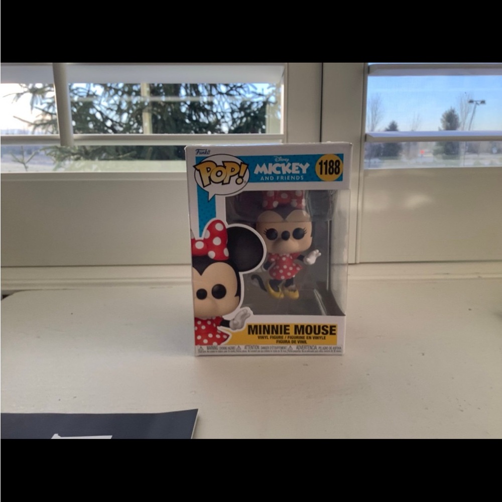 EXCLUSIVE Minnie Mouse Funko Pop! #1188